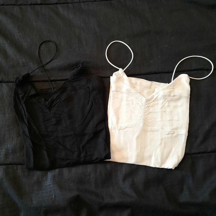 Lot 2 débardeur taille.36