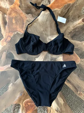 Maillot de bain 2 pièces Livia noir taille 42