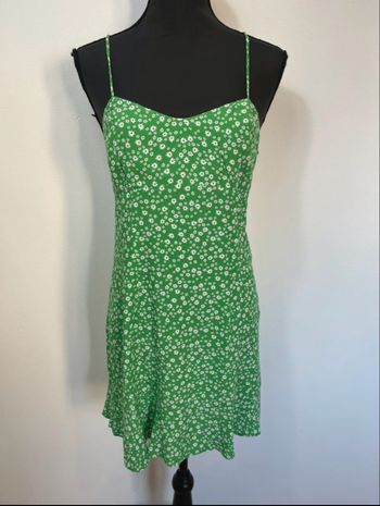 Robe courte verte Zara taille M 38