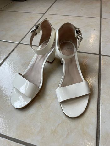 Chaussure à talons