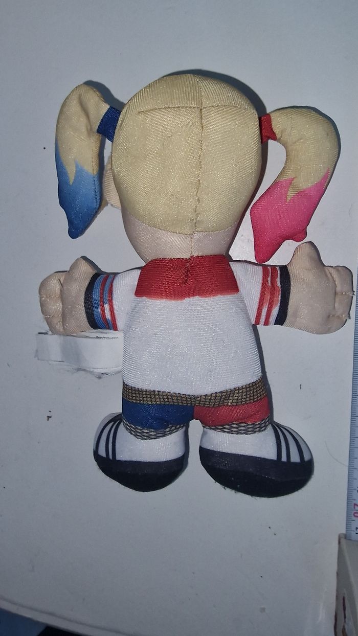 Poupée peluche Harleuy Quinn  Suicide Squad - photo numéro 2