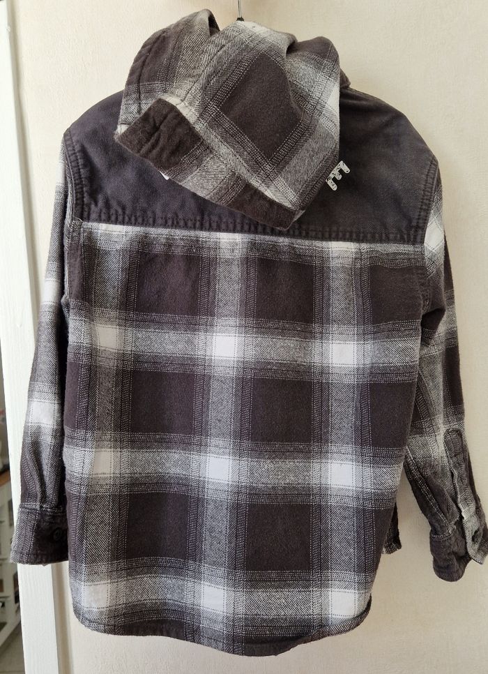 Chemise Vertbaudet / 5 ans - photo numéro 4