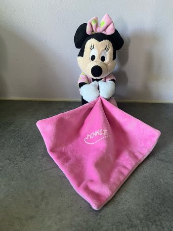 Doudou Minnie