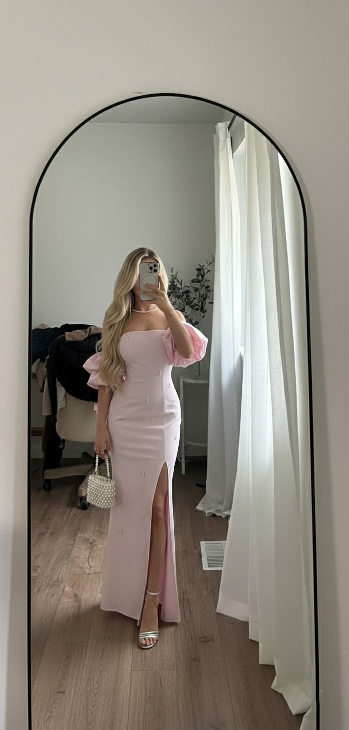 Robe de soirée rose princesse - Épaules dénudées, Perles & Fente haute