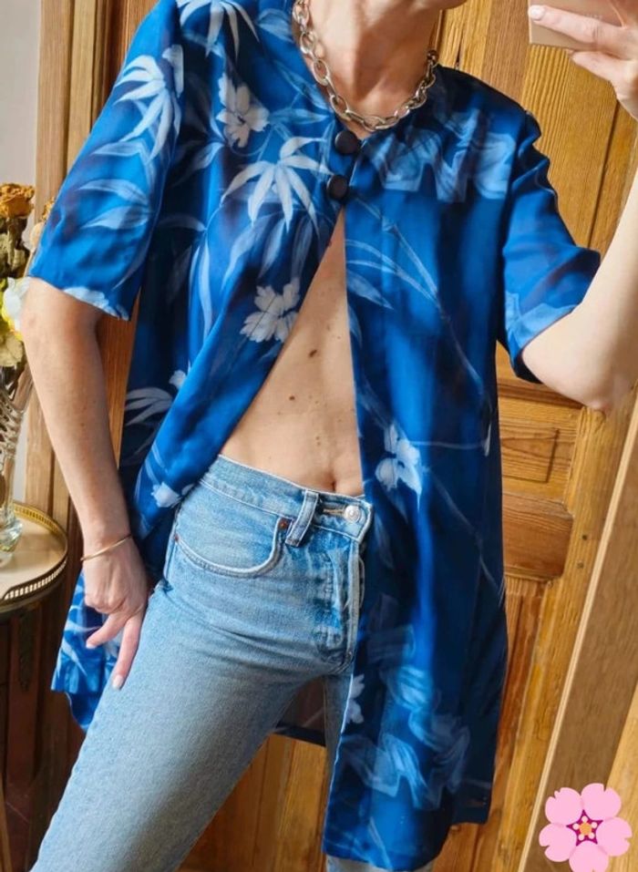 Blouse vintage epaulettes longue et fluide - photo numéro 2