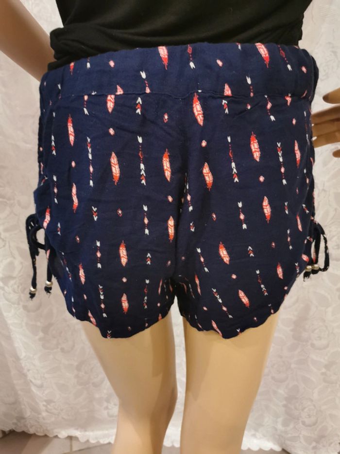 Short fluide. Bleu. Corail. Blanc imprimé Taille 36 - photo numéro 5