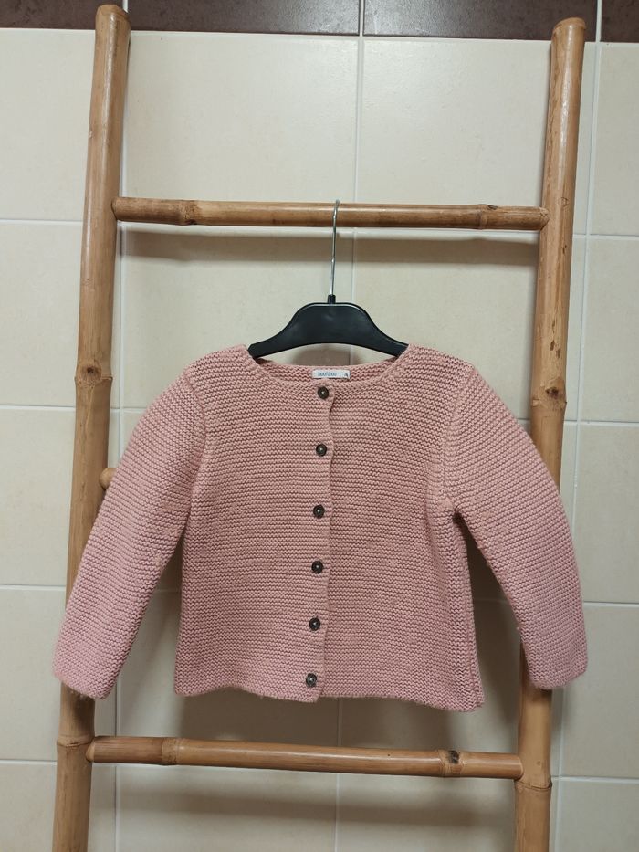 - 50 % avec le code JOUJOU50 Magnifique gilet en laine  rose Bout'chou 36 mois