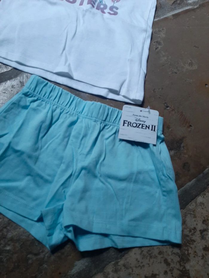 Pyjama Short Frozen 4/5 ans - photo numéro 2
