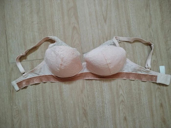 Lot de 4 soutiens-gorges Passionata 85E - photo numéro 4
