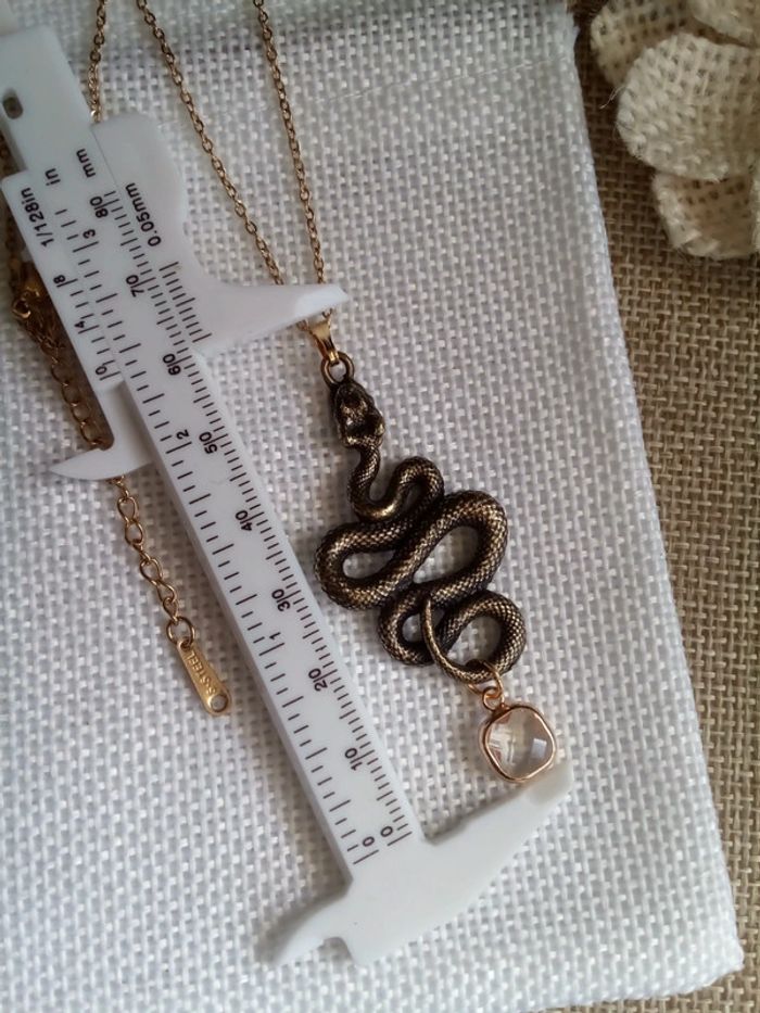 Collier serpent et perle de verre sertie - photo numéro 3