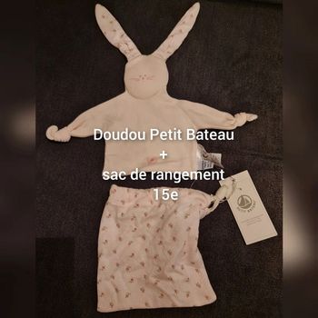 Doudou petit bateau
