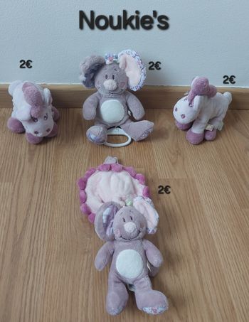 Plusieurs peluches Noukie's