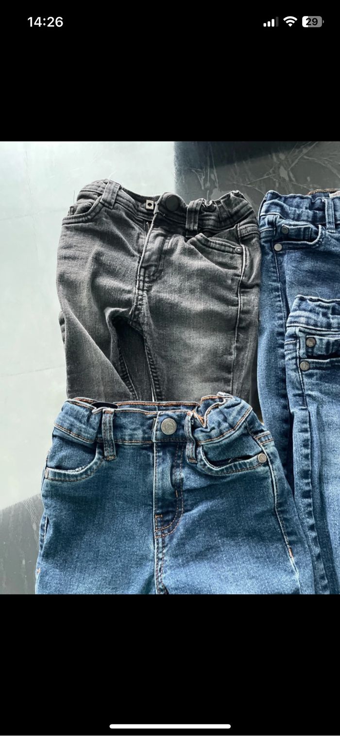 4 jeans slim - photo numéro 3