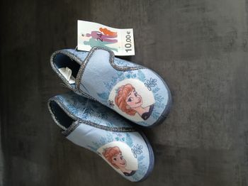 chaussons anna la reine des neiges disney 24