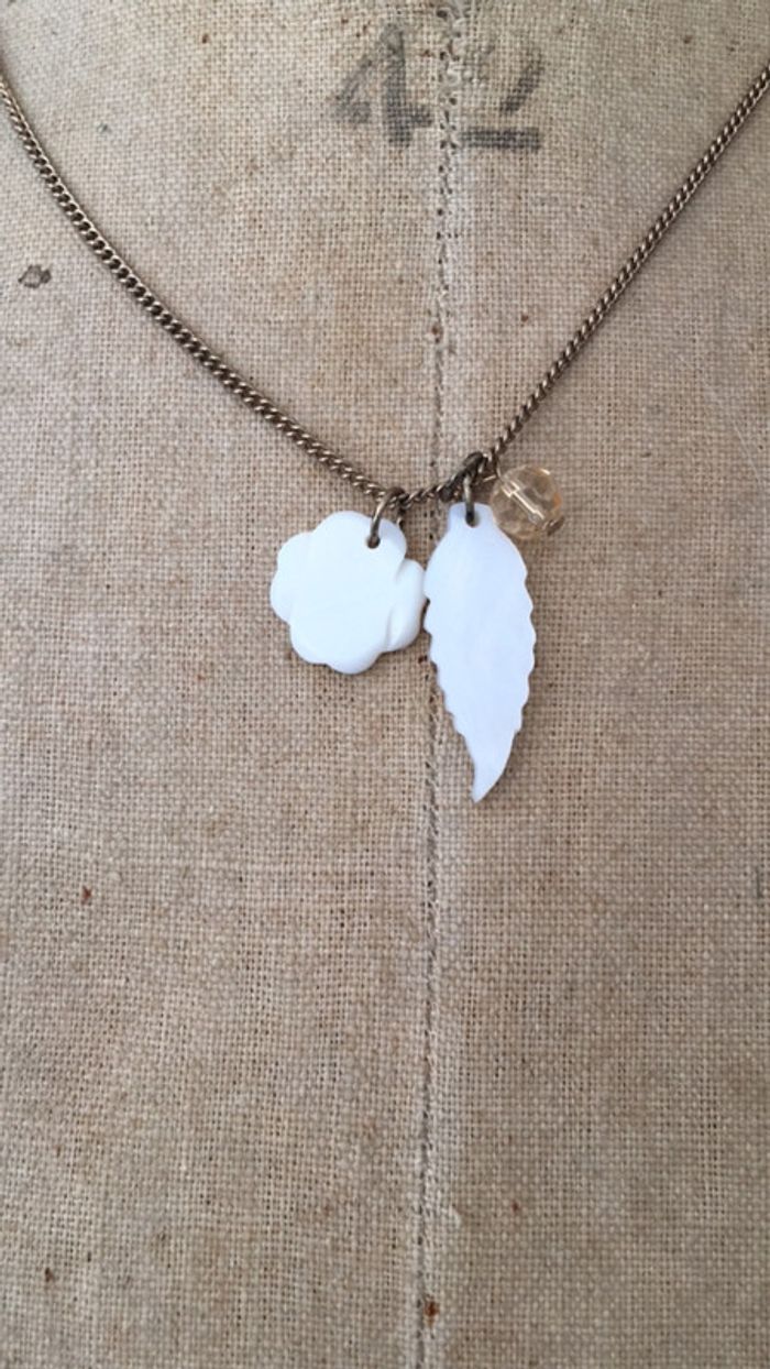 Collier doré - photo numéro 2