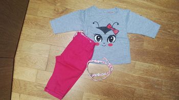 Lot t-shirt/pantalon/ceinture