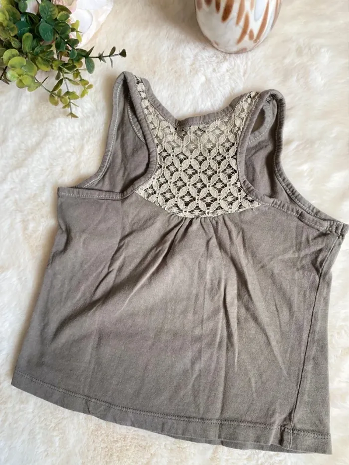 💚Très beau T-shirt IKKS fille 3 ans - style chic et tendance💚 - photo numéro 2