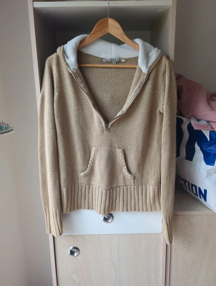 Pull avec fermeture éclair