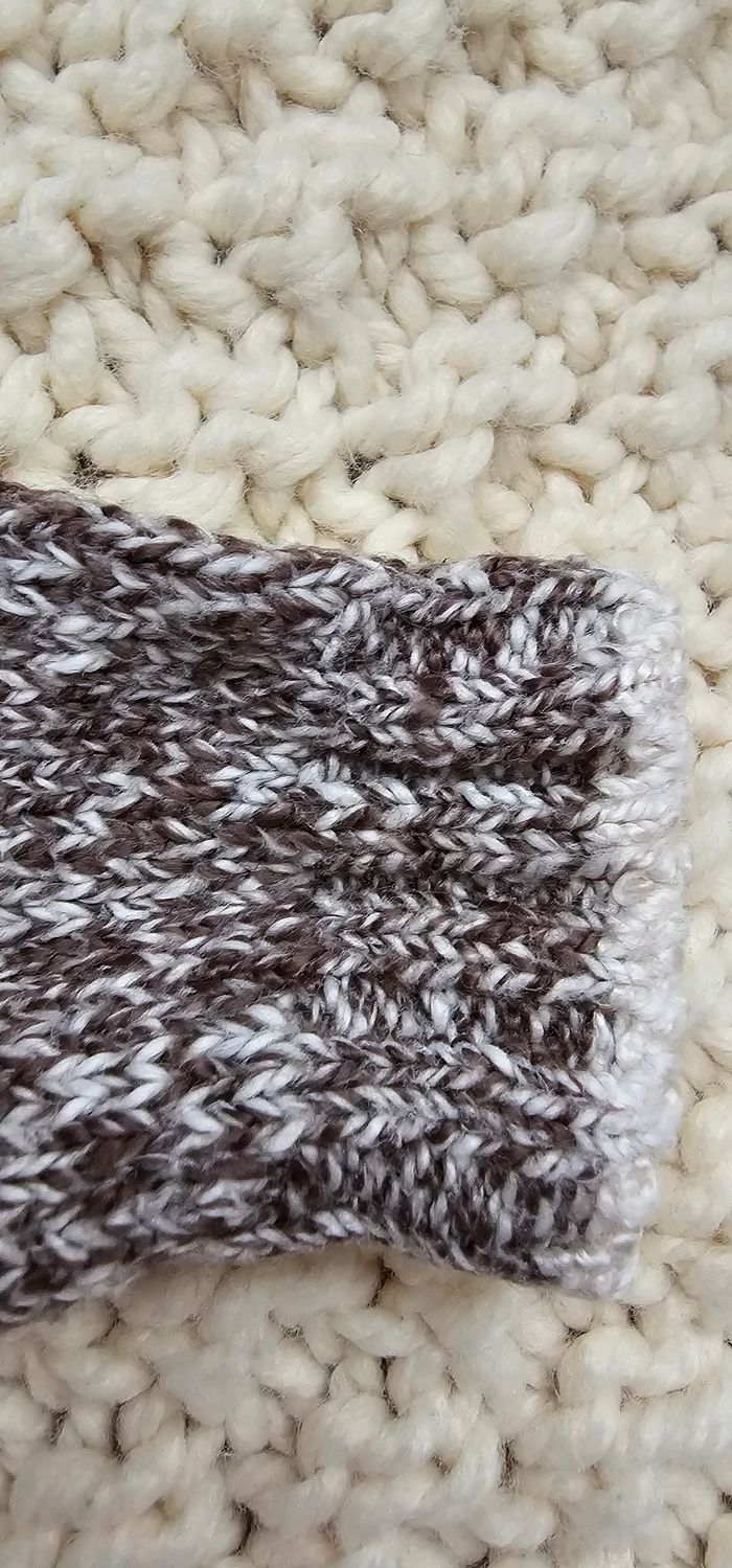 Pull Écureuil - photo numéro 4