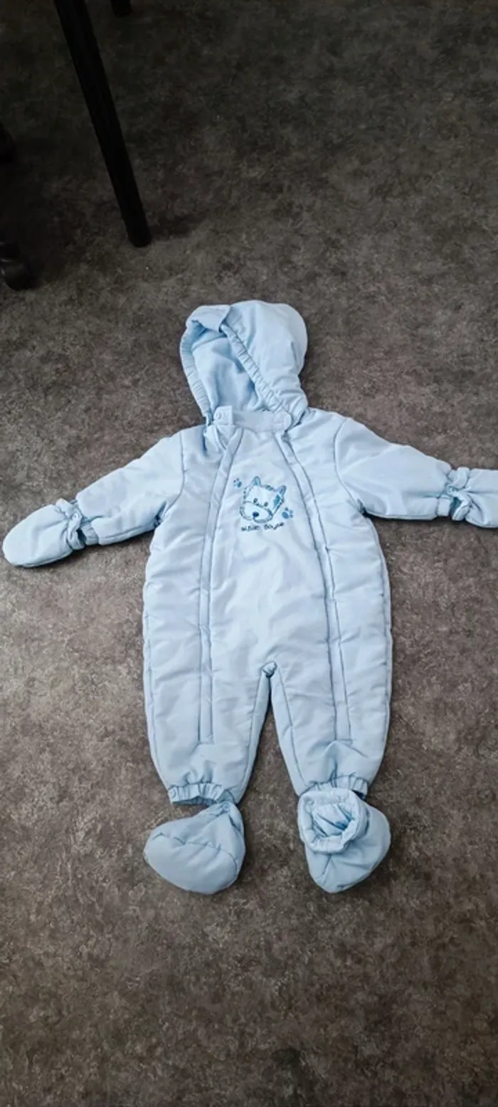 combinaison bébé 6- 12 mois