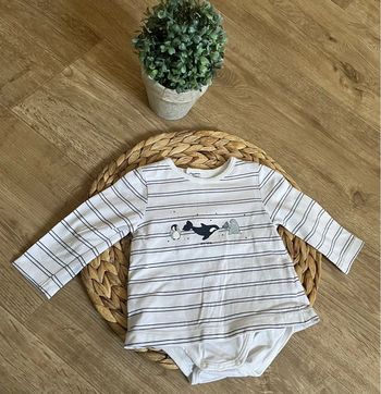 T-shirt et body intégrer