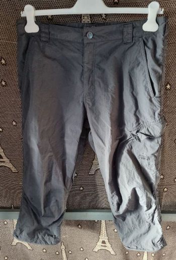 Pantacourt gris taille 44