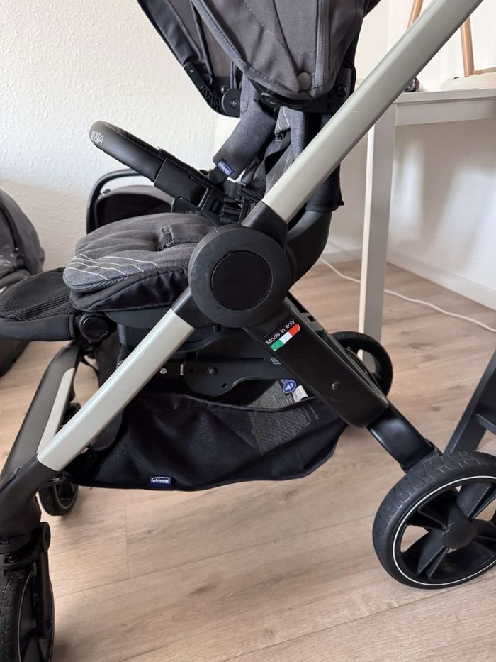 Poussette 3 en 1 - photo numéro 2