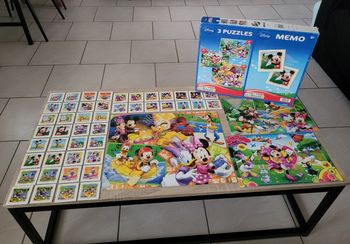 Lot de puzzles et mémo Disney