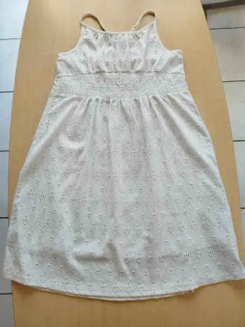 robe dentelle Lulu Castagnette 16 ans