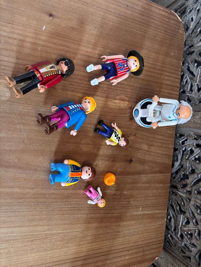 Lot  personnages playmobil - photo numéro 3