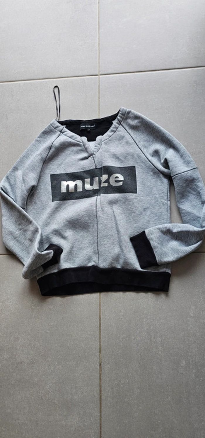 Sweat Astrid Black labell taille 36 - photo numéro 2