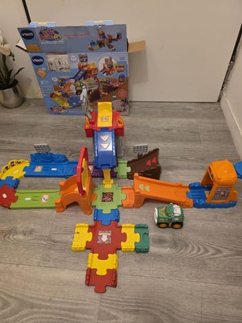 Circuit cascade vtech