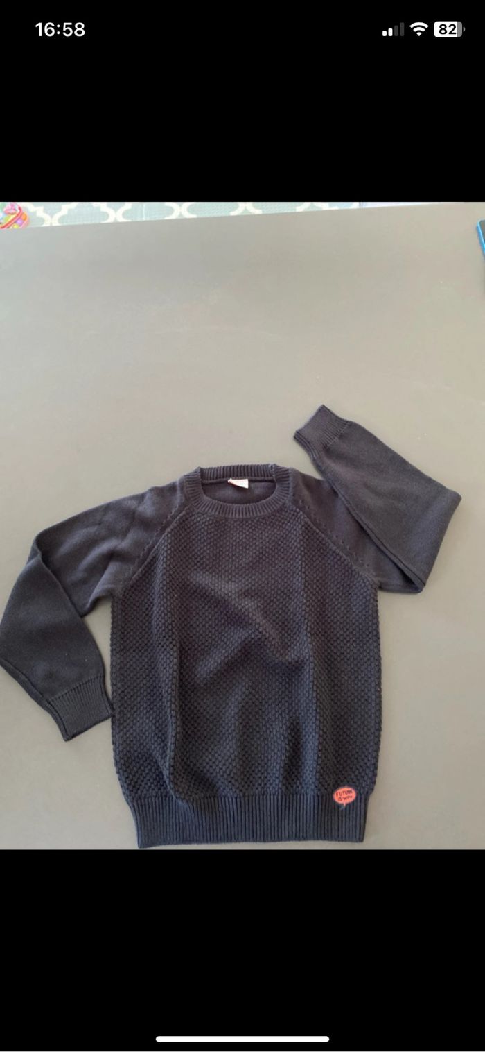 Pull tape à l’œil 8 ans