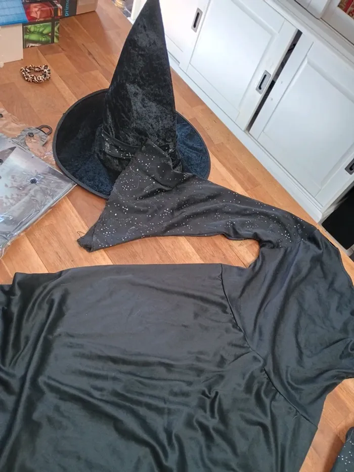 Déguisement halloween sorcière avec chapeau - photo numéro 2