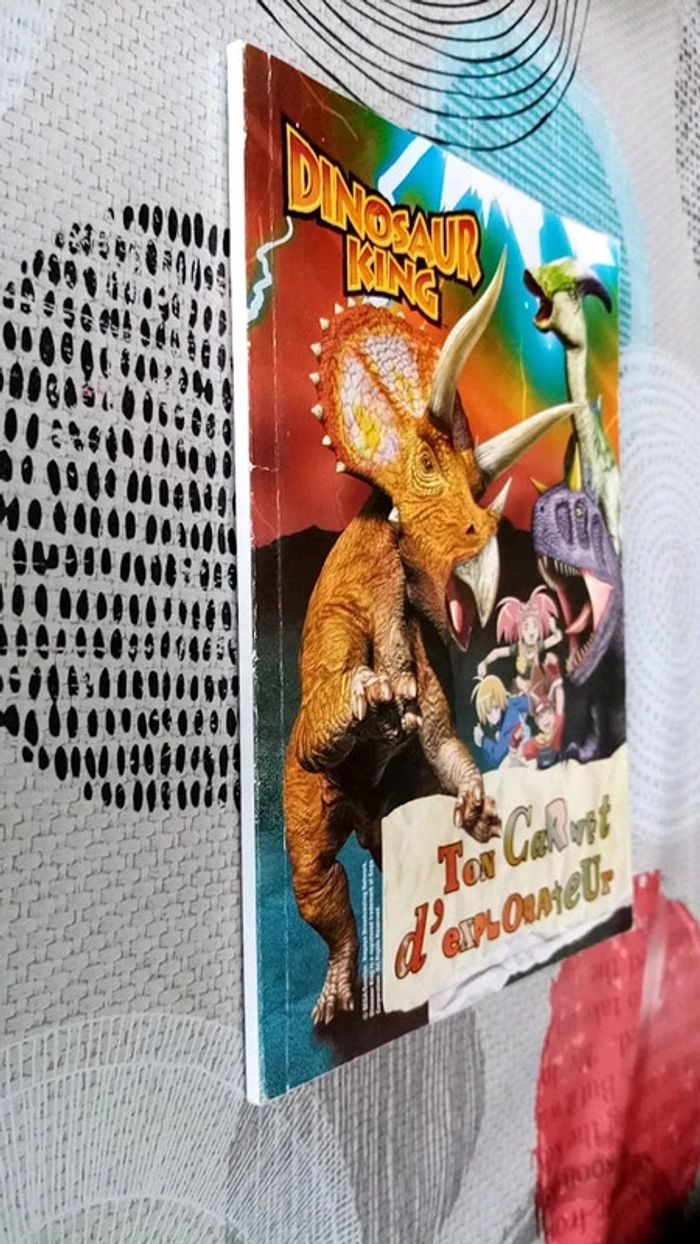 Livre Dinosaur King Ton carnet d'explorateur - photo numéro 2