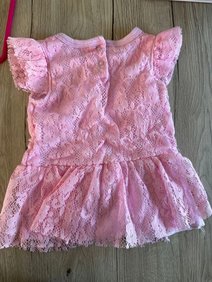 Robe fille dentelle rose taille 3 mois - photo numéro 5