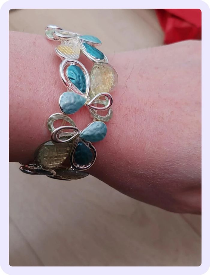 Bracelet jamais porté - photo numéro 3