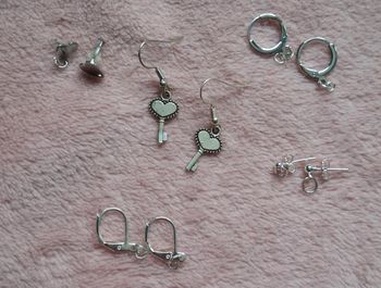 Boucles d'oreilles clé cœur