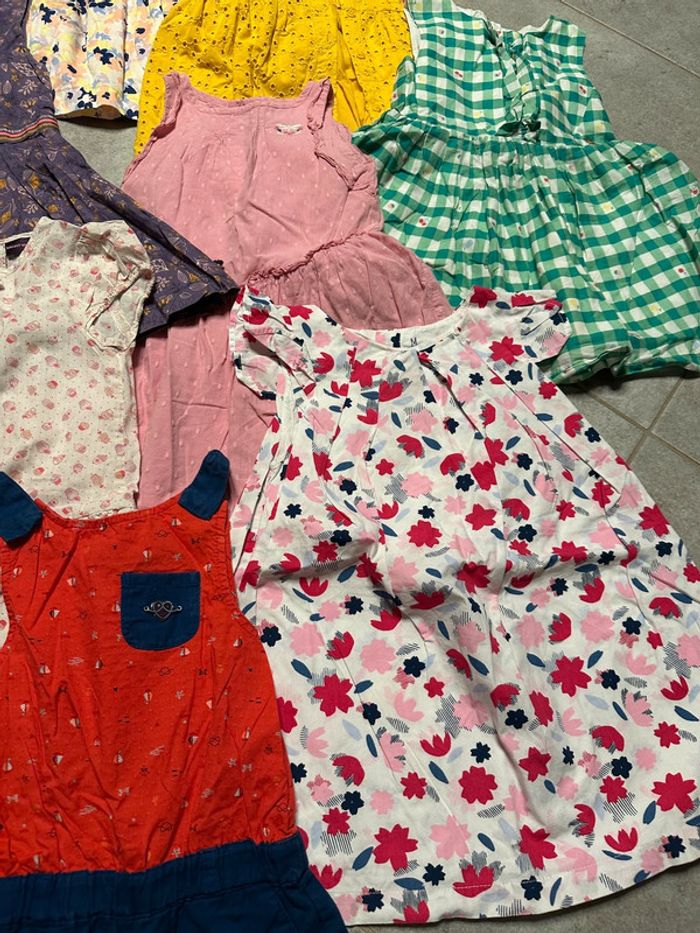 Lot de robes 3 ans - photo numéro 3