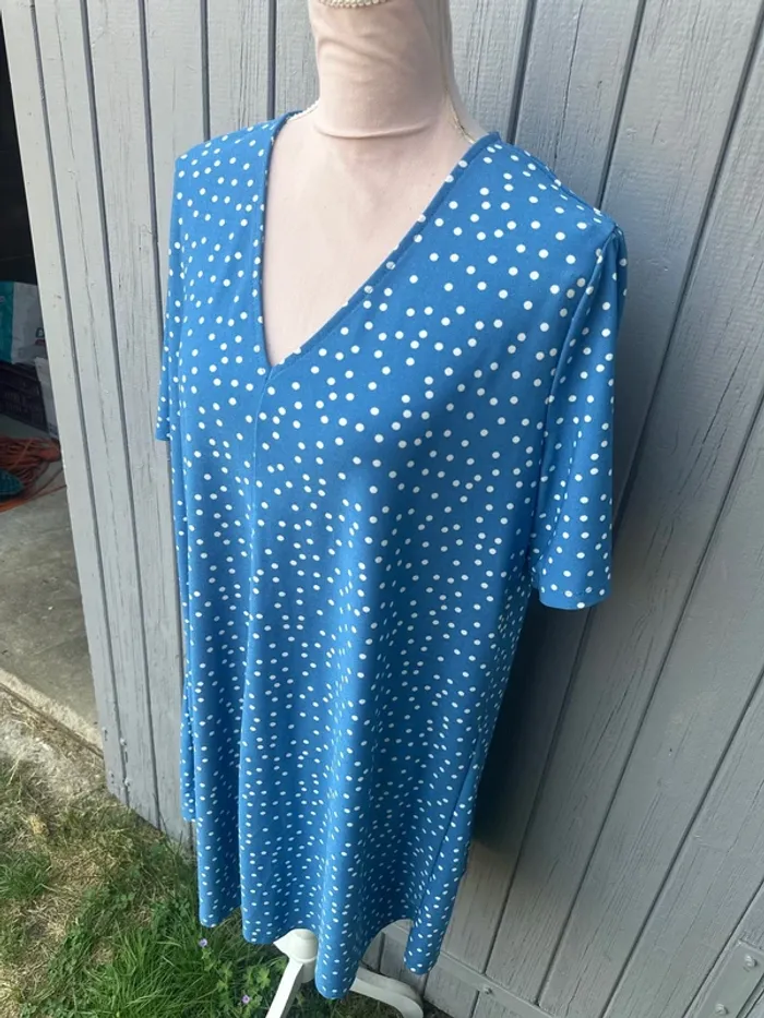 Robe d’été légère manches courtes bleu à pois blancs 42/XL - photo numéro 3