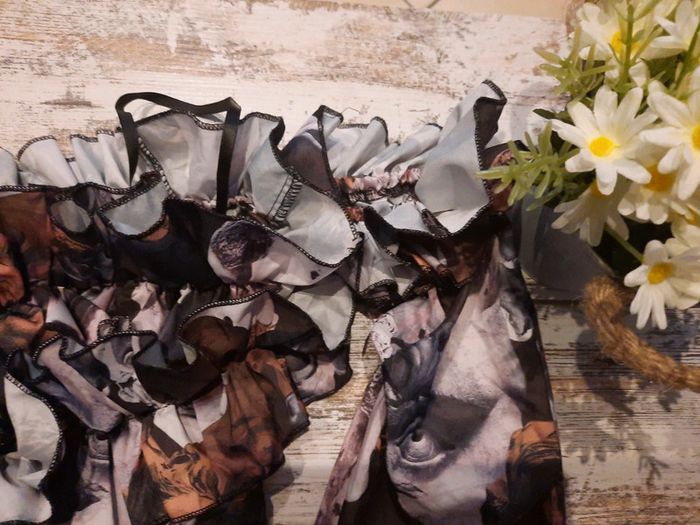 Haut style gothique prettylitlething - photo numéro 5