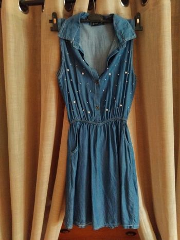 Robe avec perle