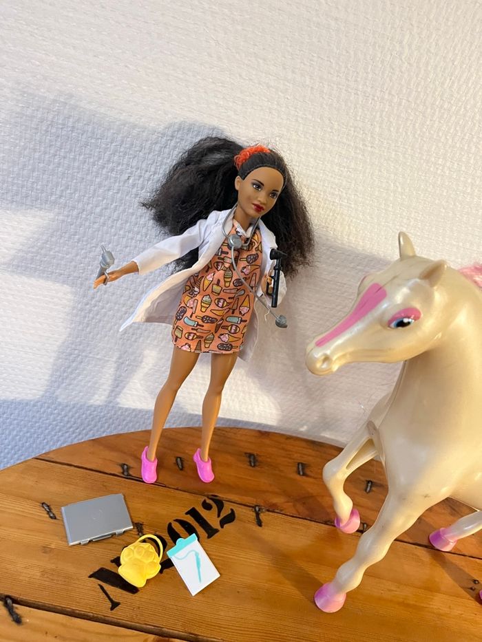 Barbie veterinaire - photo numéro 5