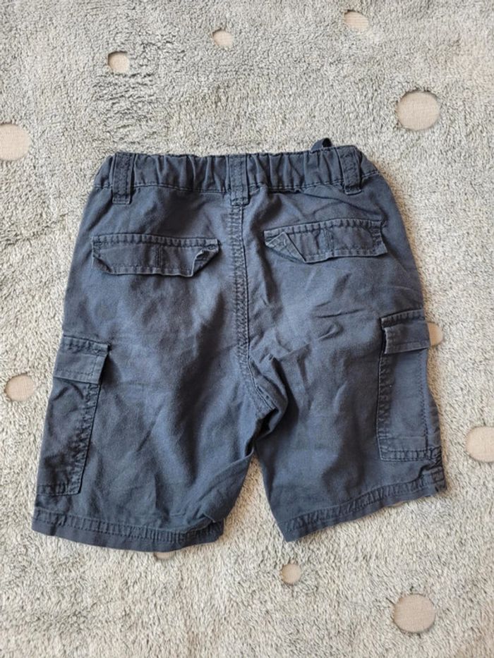 Short 4 ans - photo numéro 2