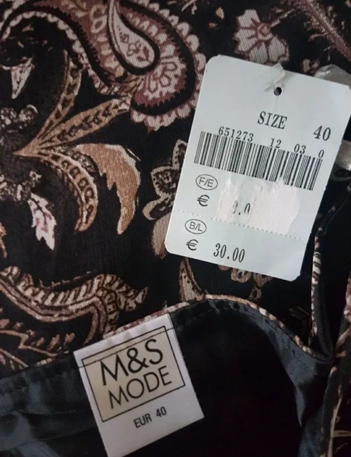 Jupe asymétrique M&S Mode T 40 Neuve - photo numéro 4
