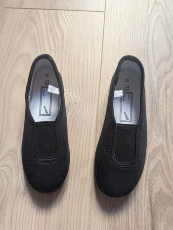 Chaussons danse gym pointure 30 NEUFS