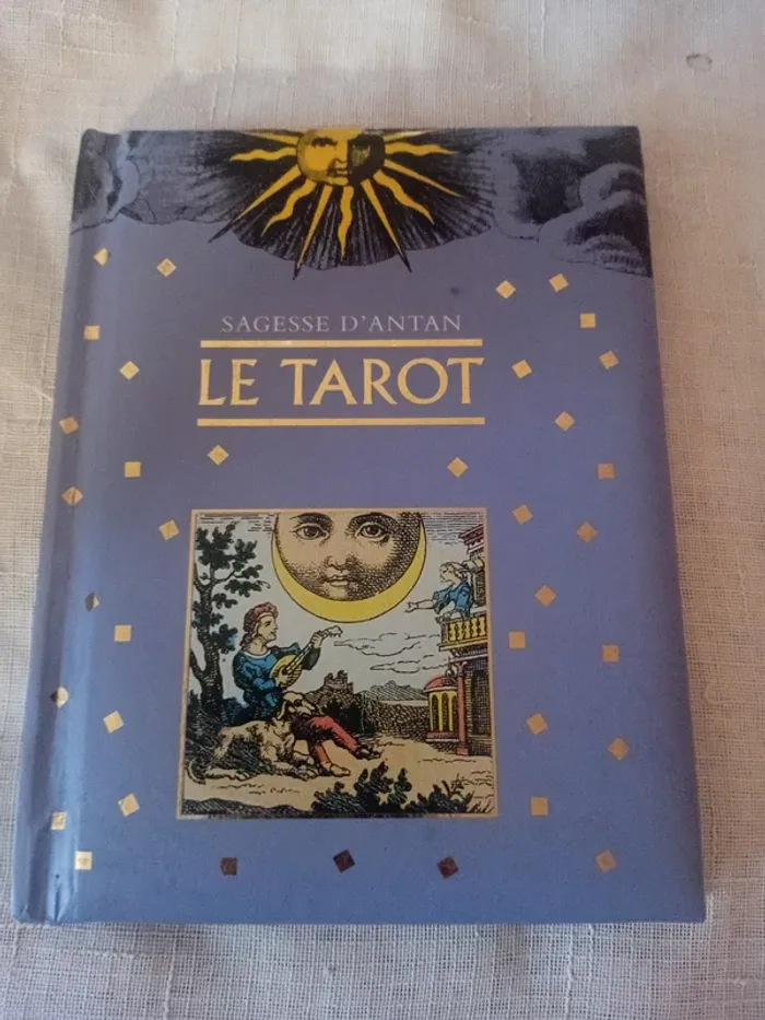 Livre apprentissage du tarot