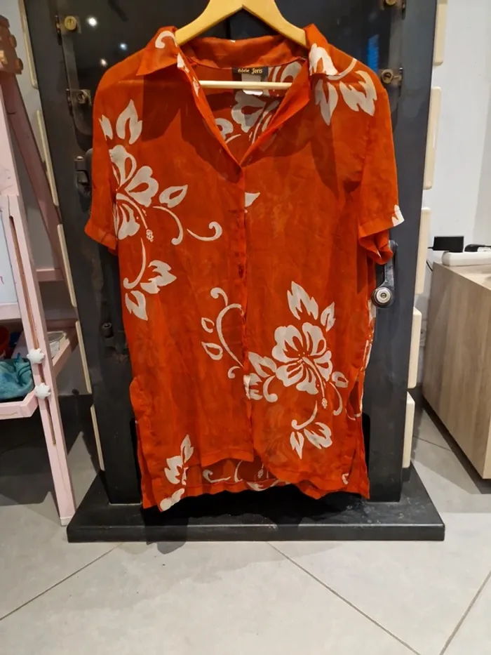 Chemise légère transparente