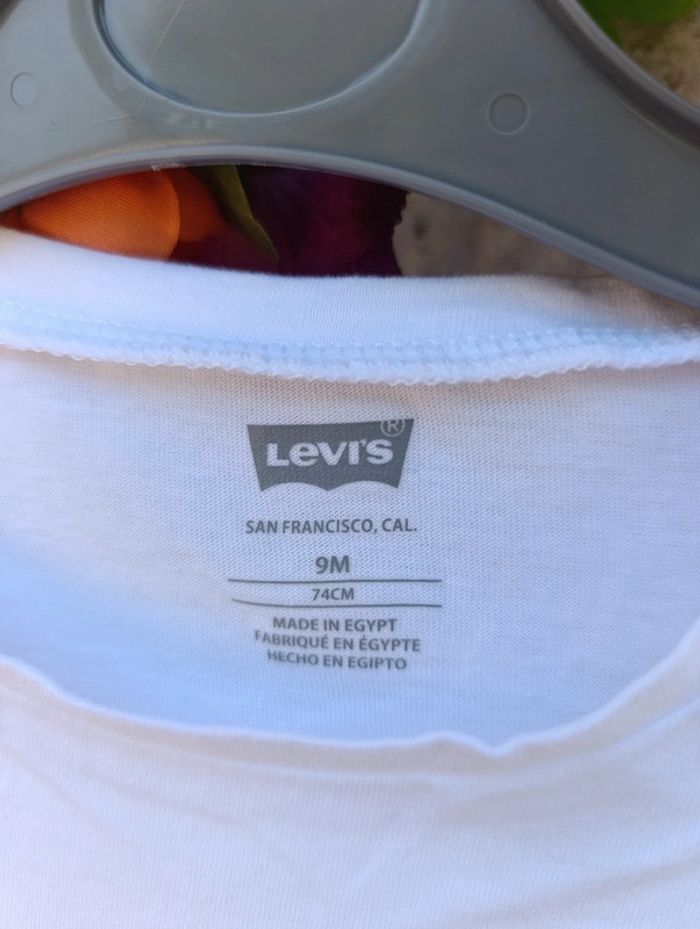 T-shirt 9mois Levi's - photo numéro 3