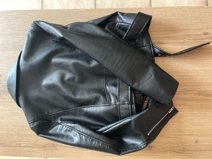 Veste en cuir Zara femme – Taille L – Neuve sans étiquette - photo numéro 5